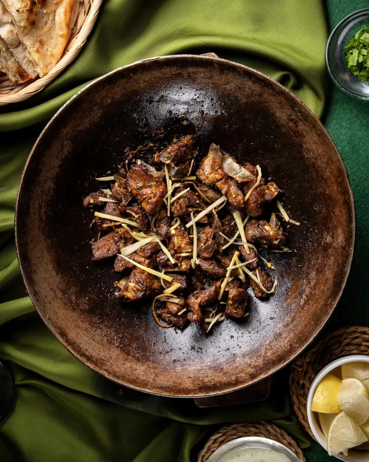 Chicken Brown Karahi ( Dry Meat )